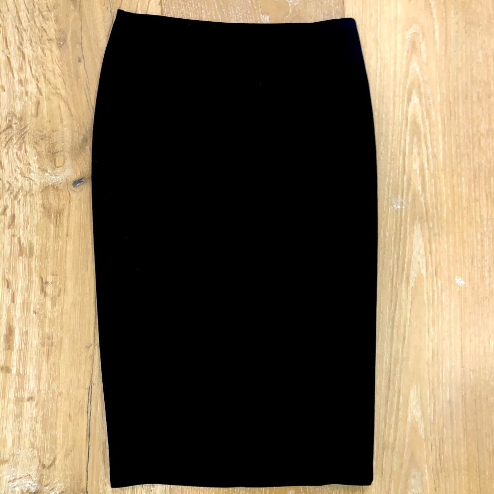 Zara black pencil skirt